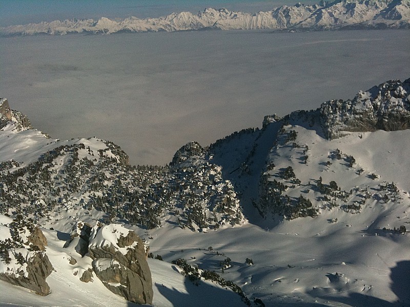 #5 Aulp du Seuil : La vue dur l Aulp du Seuil : La vue dur l'Aulp sur Seuil depuis le sommet des lances