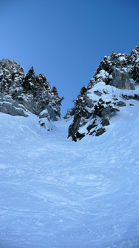 #4 Aulp - couloir en Virgule : Vue d Aulp - couloir en Virgule : Vue d'en bas
