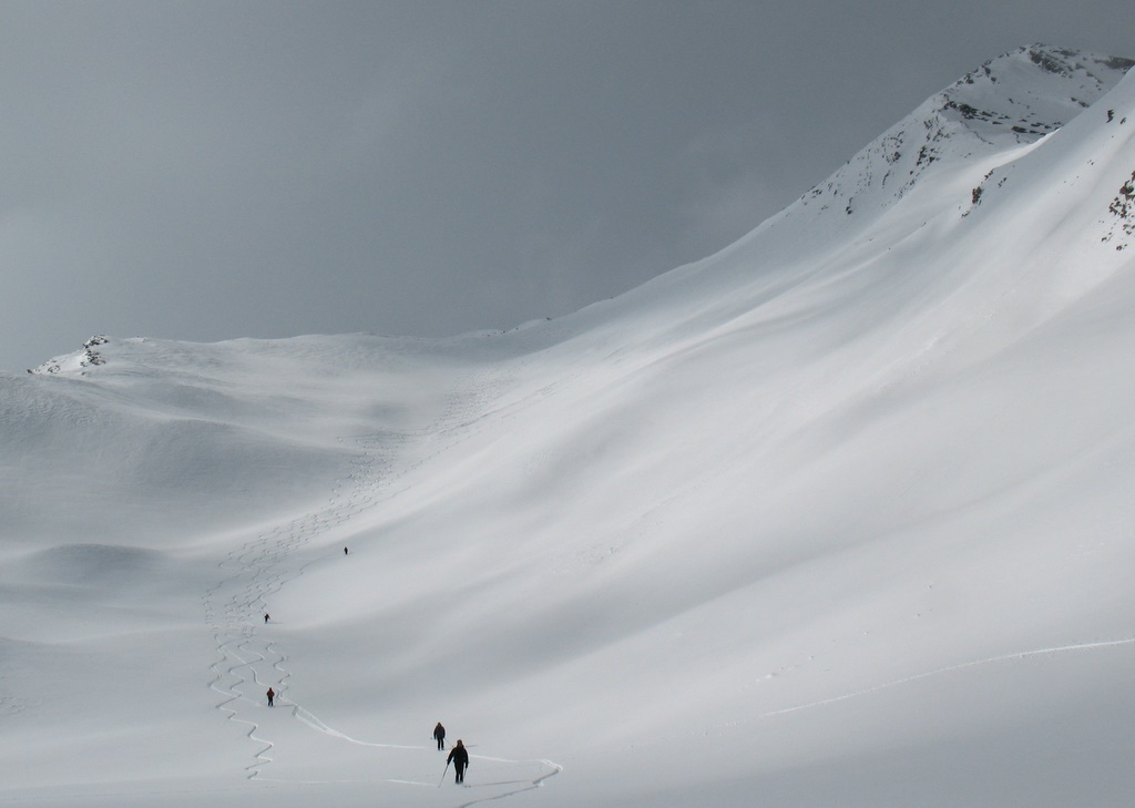 #12 Le vallon... : ...sous le sommet Le vallon... : ...sous le sommet