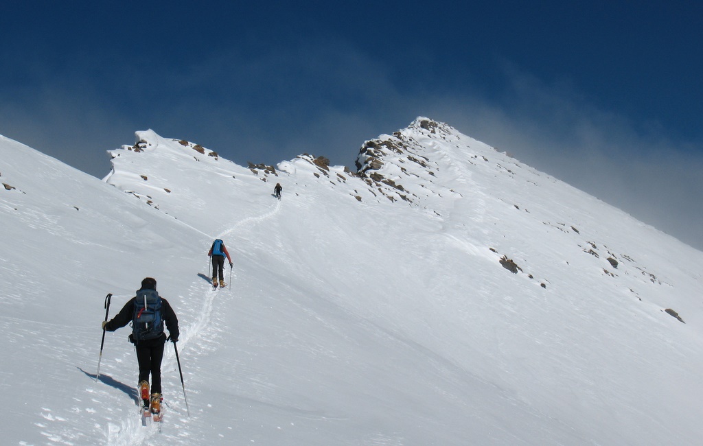 #10 L L'arête sommitale : A la montée