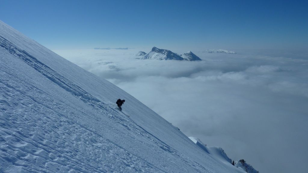 #5 Tchouf : descente en face W sous le Colombier Tchouf : descente en face W sous le Colombier