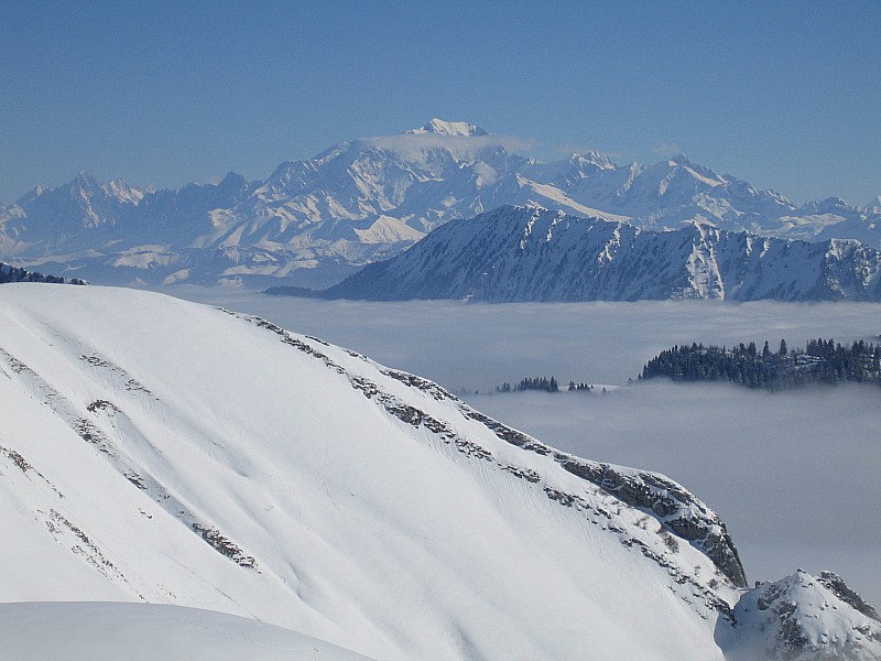 #1 Belle vue : Le mont Blanc et son chapeau Belle vue : Le mont Blanc et son chapeau