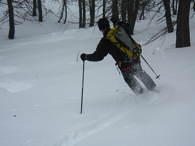 #7 On profite de la pente : avant de rejoindre le fond du vallon moins skiant. On profite de la pente : avant de rejoindre le fond du vallon moins skiant.