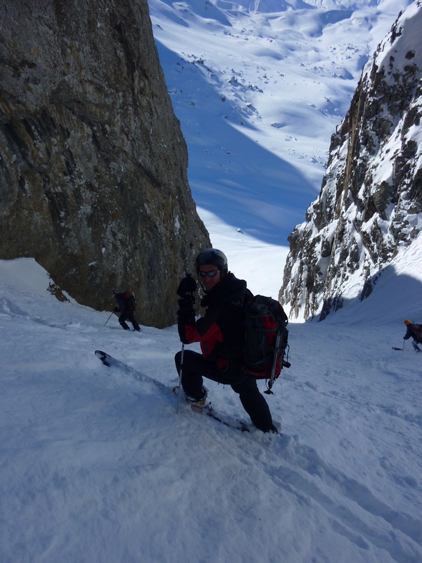 #17 Couloir W Pellard : belle ambiance au milieu des falaises Couloir W Pellard : belle ambiance au milieu des falaises