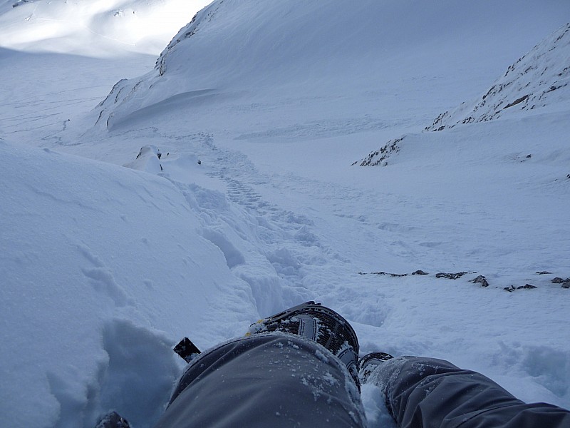 #4 combaz : vue du bas du couloir depuis le départ de la goulotte combaz : vue du bas du couloir depuis le départ de la goulotte