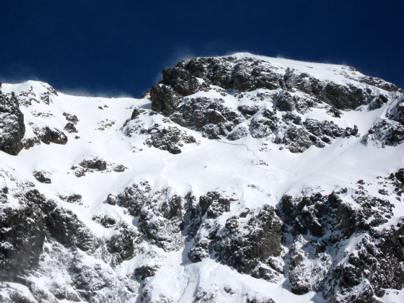 En montant au Colde la Pra : L'avalanche sus mentionnée (je n'ai vu que le résultat)