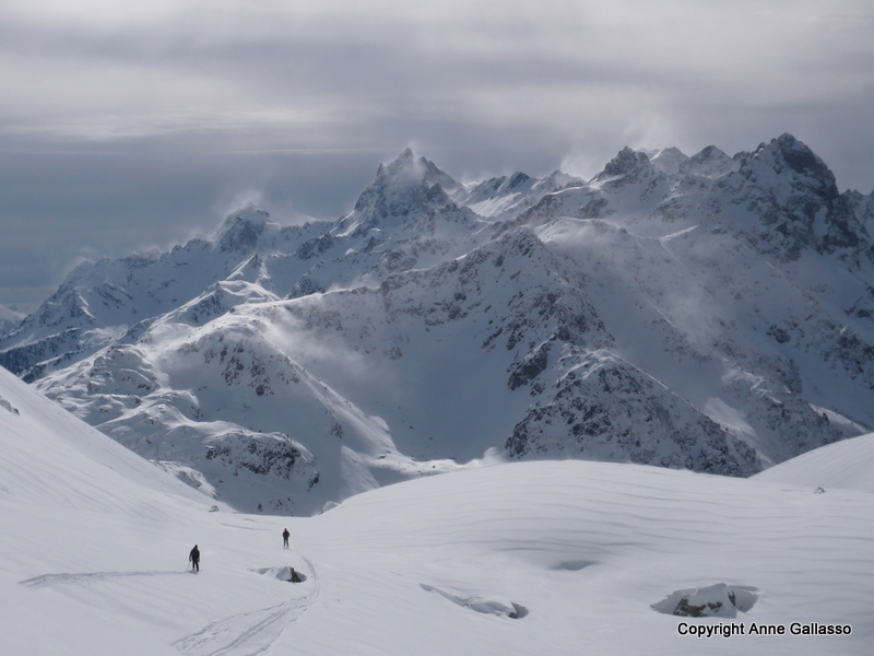 #4 Cime de la jasse : En redescendant.... ça souffle fort! Cime de la jasse : En redescendant.... ça souffle fort!