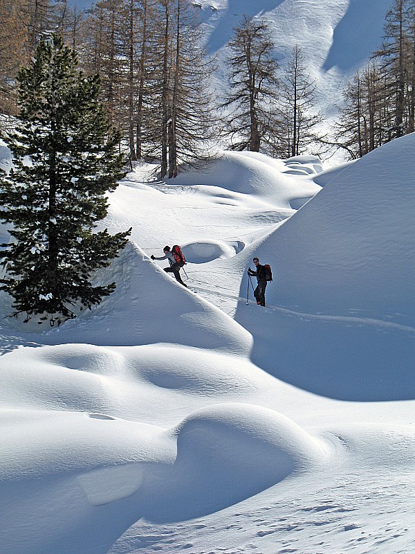 #4 Alpavin : Arrivée sur Fond Froid à 2100 m. Alpavin : Arrivée sur Fond Froid à 2100 m.