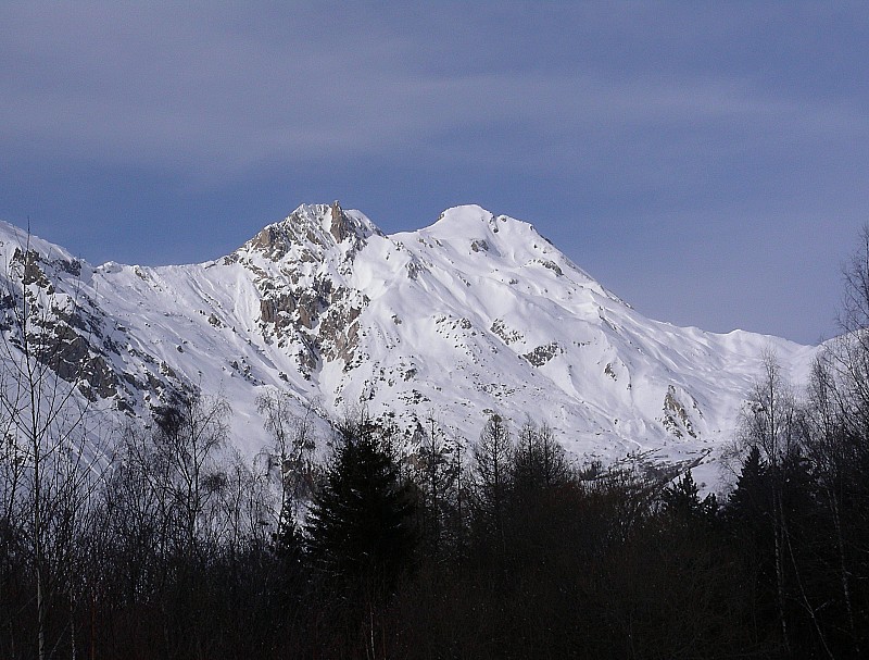 #17 Grand Perron des Encombres : Pour une prochaine fois, quand les conditions seront plus sures Grand Perron des Encombres : Pour une prochaine fois, quand les conditions seront plus sures