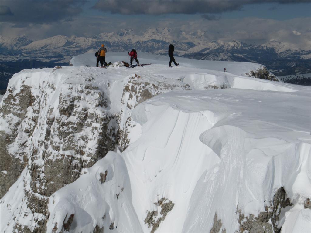 #1 au sommet : à 2100 m au sommet : à 2100 m