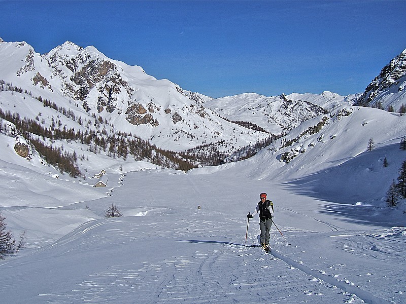#3 Cassin : Derrière Monique, la belle descente de Ciarbonet. Cassin : Derrière Monique, la belle descente de Ciarbonet.