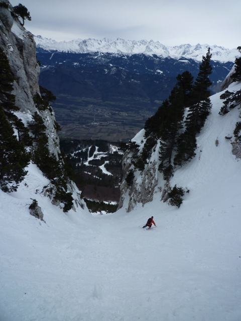 Virgule et Rectiligne : Descente droit sur les pistes de St Bernard!