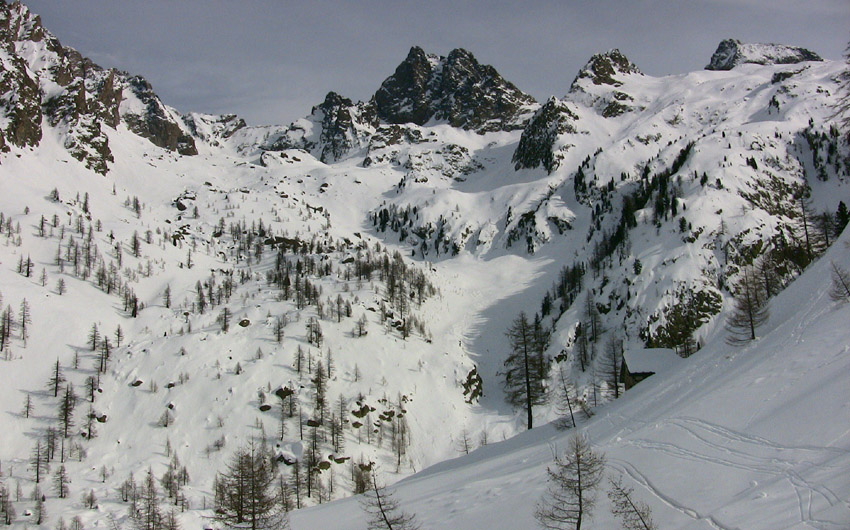 Pian del Ré - Refuge Regina Elena et la Cime de Nasta 3108m