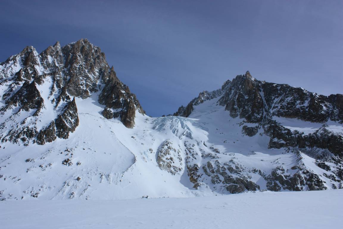 #3 Chardonnet : Le Chardonnet et son glacier Chardonnet : Le Chardonnet et son glacier