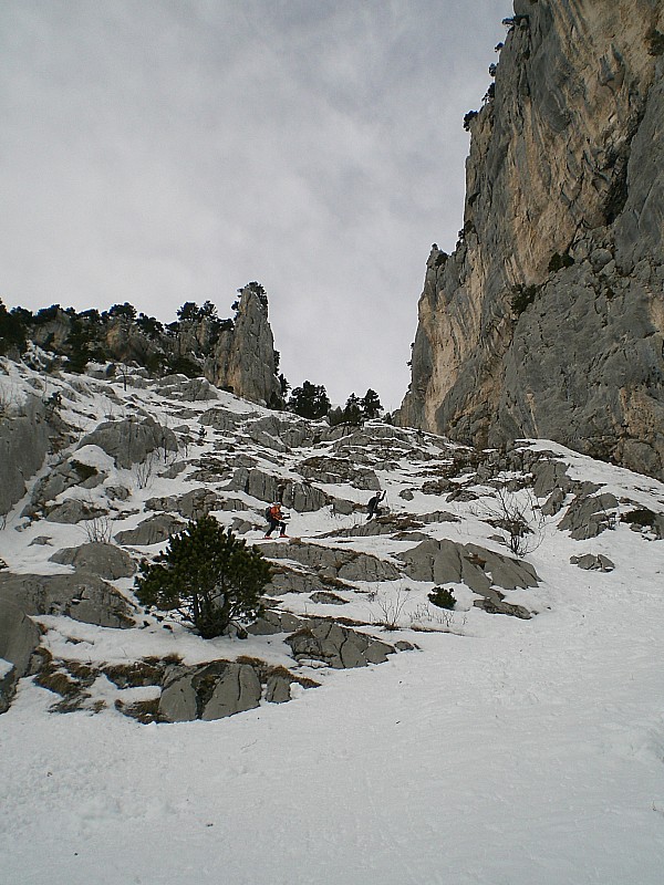 #5 Pas de la Rousse : Faudra revenir à la prochaine chute... :) Pas de la Rousse : Faudra revenir à la prochaine chute... :)