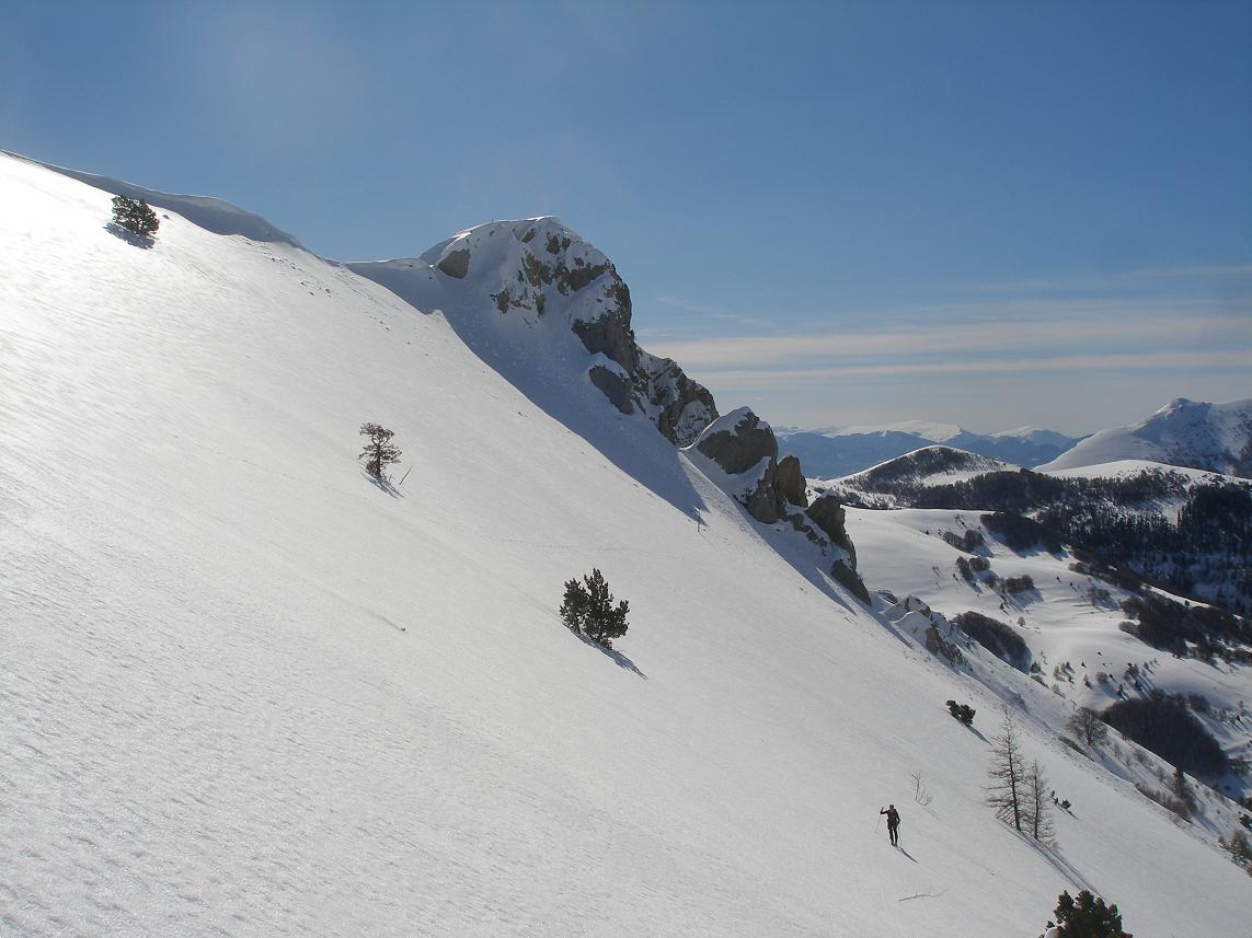 #12 fils : sous le pic de montclair fils : sous le pic de montclair