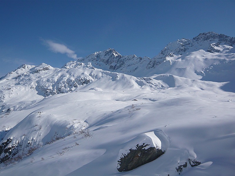 #1 mont jovet : mont jovet a gauche mont jovet : mont jovet a gauche