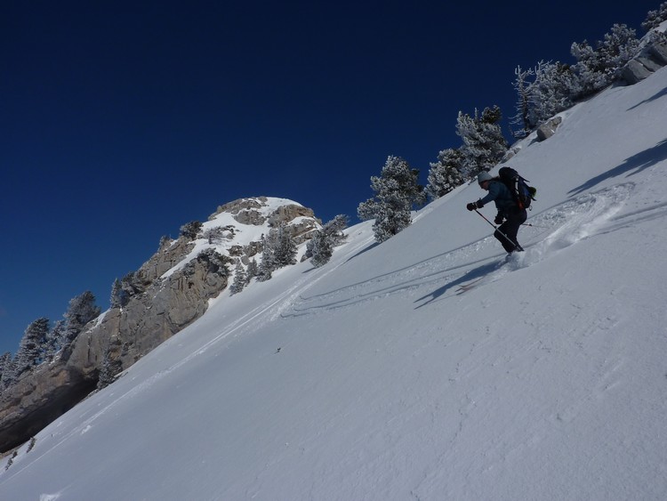 #7 Piton de Bellefont : Bon ski en versant ouest de Bellefont. Piton de Bellefont : Bon ski en versant ouest de Bellefont.