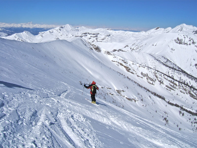 #11 Bertrand : Gérard ébahit par tant de beauté des futures pentes à découvrir. Bertrand : Gérard ébahit par tant de beauté des futures pentes à découvrir.