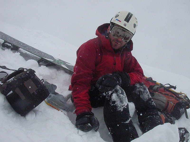 #11 Tempête : Lio dans la tempête de neige avant le couloir sud Tempête : Lio dans la tempête de neige avant le couloir sud