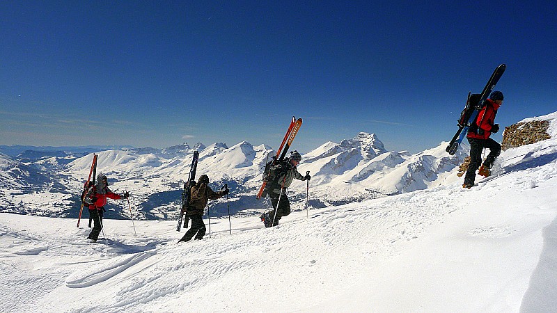 #8 Retour au sommet : Le couloir Ouest, ca sera une autre fois Retour au sommet : Le couloir Ouest, ca sera une autre fois