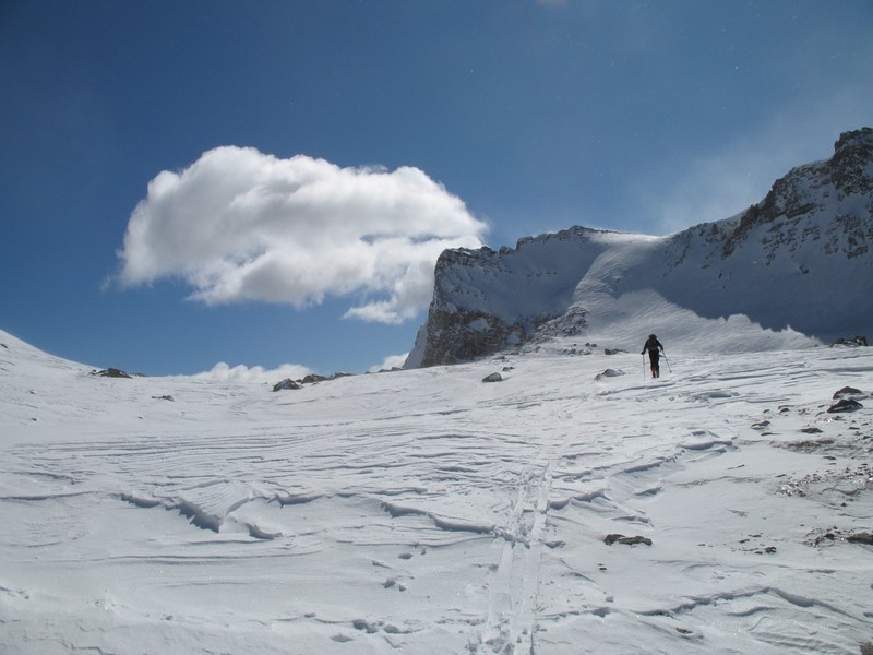 #8 Le Col : dominé par le Pas de Chalanche Ronde 2735m Le Col : dominé par le Pas de Chalanche Ronde 2735m