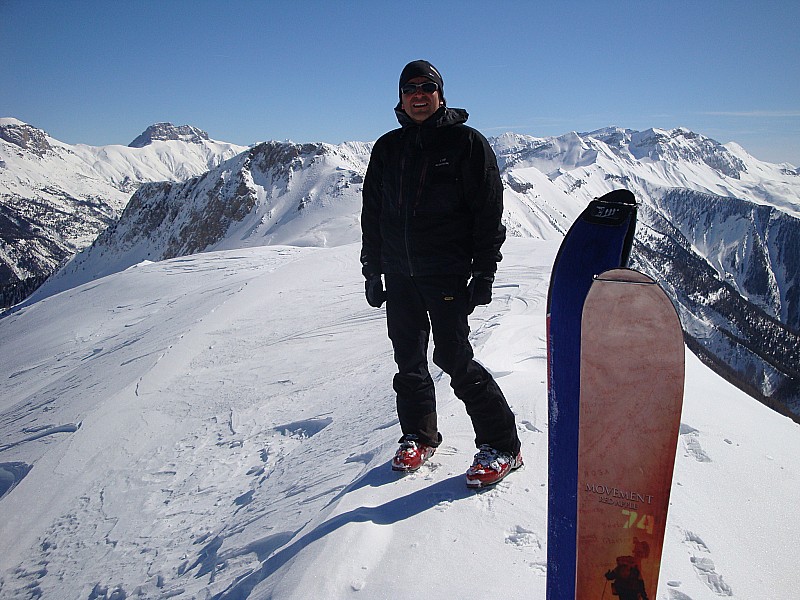 #3 Sommet de Bernardez : A ma gauche : les séolanes et le Laverq, à ma droite la suite de la chaîne de la Blanche et le Massif de l Sommet de Bernardez : A ma gauche : les séolanes et le Laverq, à ma droite la suite de la chaîne de la Blanche et le Massif de l'Estrop au loin. Les Alpes de Haute Provence que j'adore !