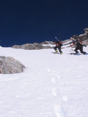#3 montée : Sebastien fait la trace sur la fin du couloir montée : Sebastien fait la trace sur la fin du couloir