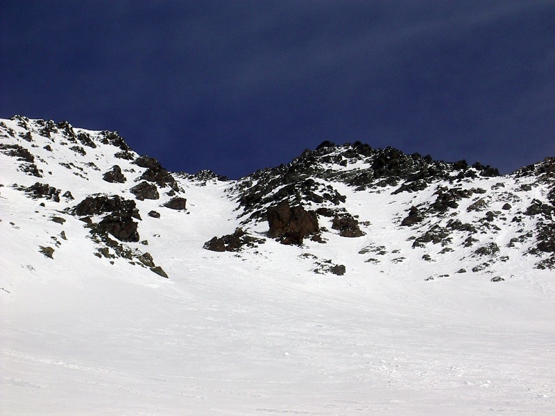 #8 Le couloir SW : Longue descente soutenue Le couloir SW : Longue descente soutenue