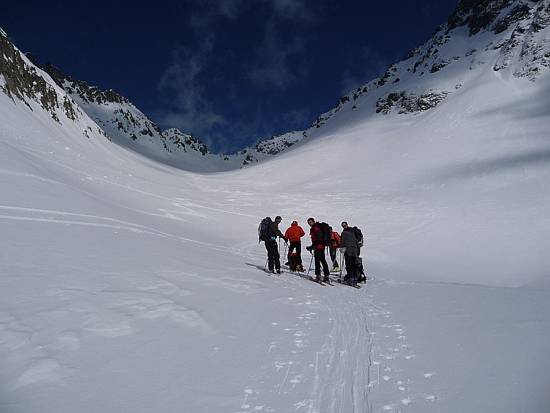 #4 l l'equipe : un peu de ski quand même en direction du col de Moretan