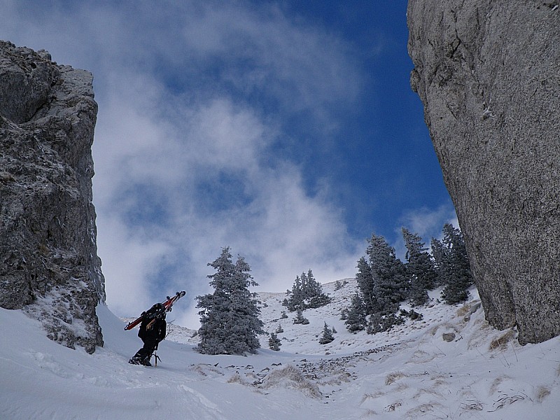#2 le canyon qui donne sur un magnifique petit cirque. le canyon qui donne sur un magnifique petit cirque.