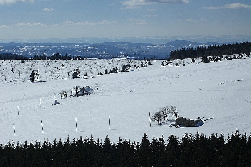 #5 Habitat ardéchois : Fonteysse, la plus haute du plateau Habitat ardéchois : Fonteysse, la plus haute du plateau