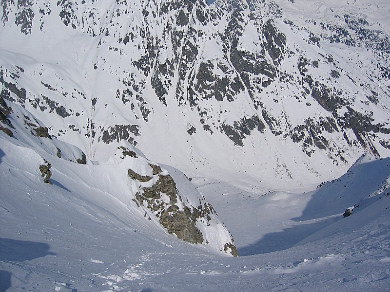 #2 Les Fouages : Vue plongeante vers la combe du Merlet Les Fouages : Vue plongeante vers la combe du Merlet