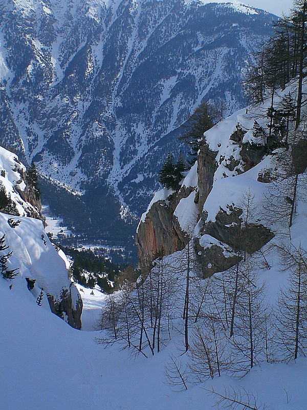 #6 petite Peyrolle : Le ruisseau, encore bien poudreux petite Peyrolle : Le ruisseau, encore bien poudreux