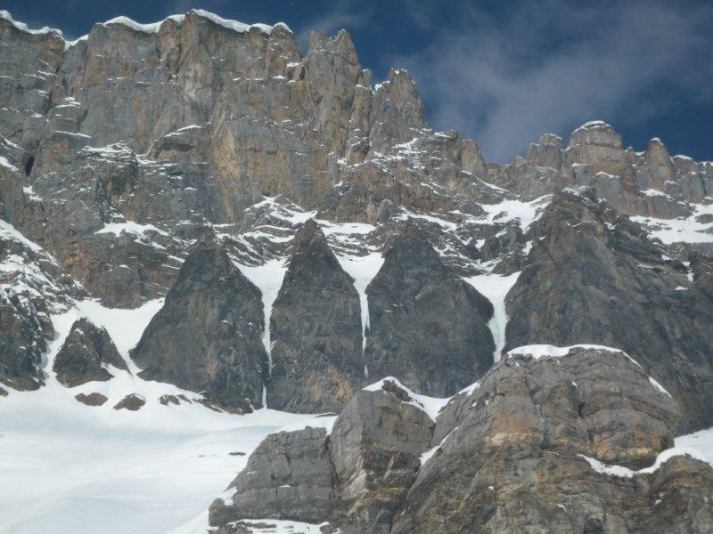 #17 Couloir de la Mitraille : un peu de roche pour les amateurs! :o) Couloir de la Mitraille : un peu de roche pour les amateurs! :o)