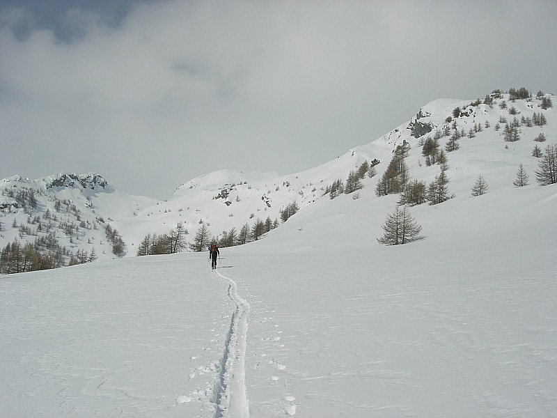 #2 tête de la Poua : aprés la traversée du ravin des Tronhes tête de la Poua : aprés la traversée du ravin des Tronhes
