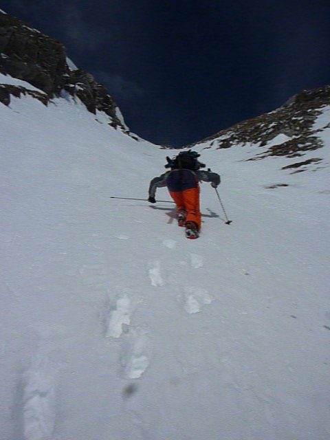 #8 couloir notre dame : l couloir notre dame : l'entrée du couloir