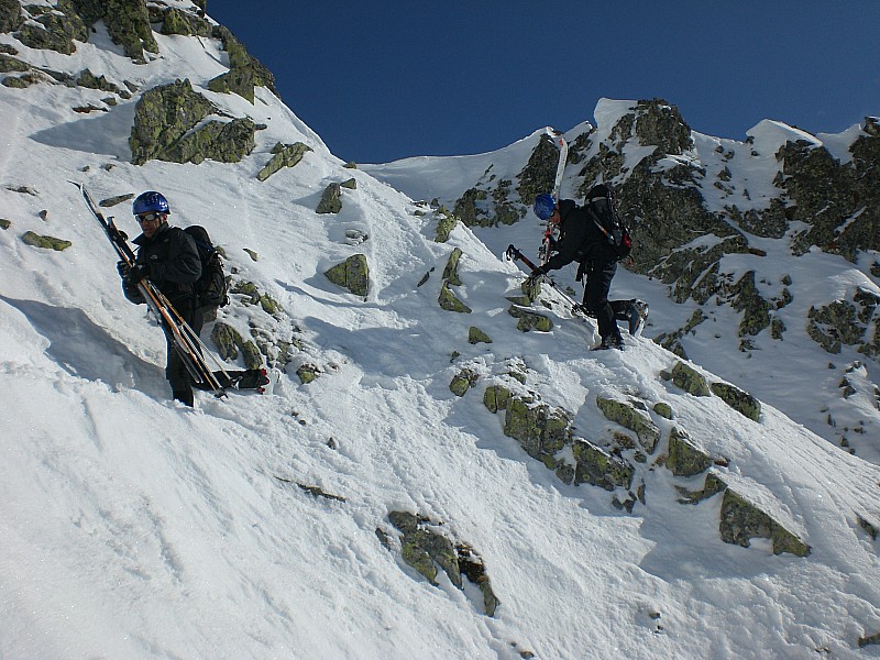 #6 Grandes Lanches : Petit déchaussage prés du sommet à la descente Grandes Lanches : Petit déchaussage prés du sommet à la descente