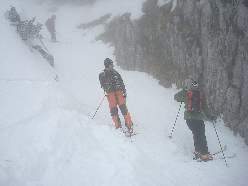 #6 Petite pause après une chute : Ca y est on est dans les nuages. Petite pause après une chute : Ca y est on est dans les nuages.