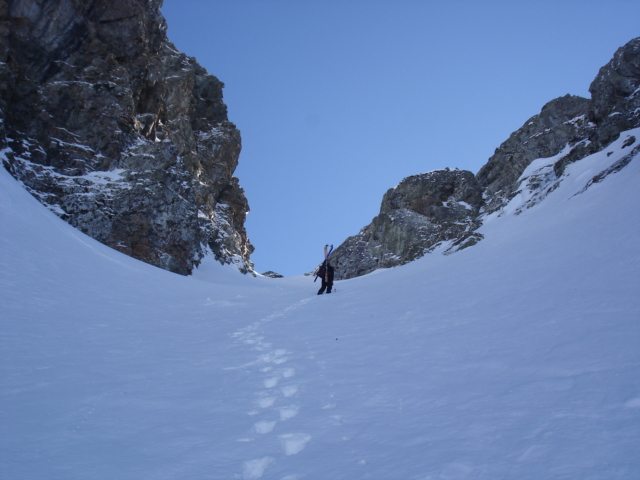 #1 le couloir : débonnaire le couloir : débonnaire