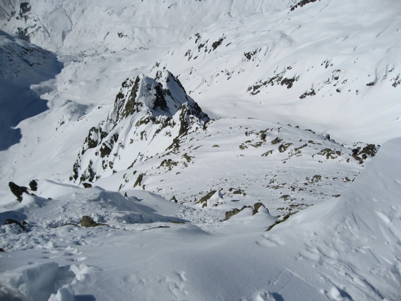 #2 A. Favre : Épaule et arête de la pointe A. Favre. A. Favre : Épaule et arête de la pointe A. Favre.