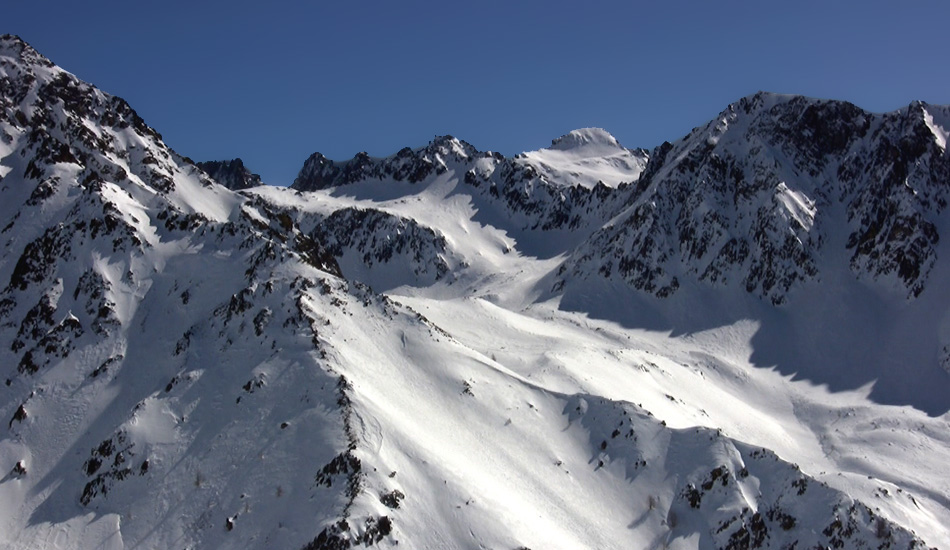 Mt Ténibre, le 3000 du coin et le vallon des Lacs Marie