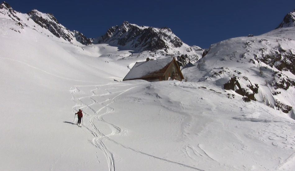 Sous le refuge de Vens, avant la traversée des lacs