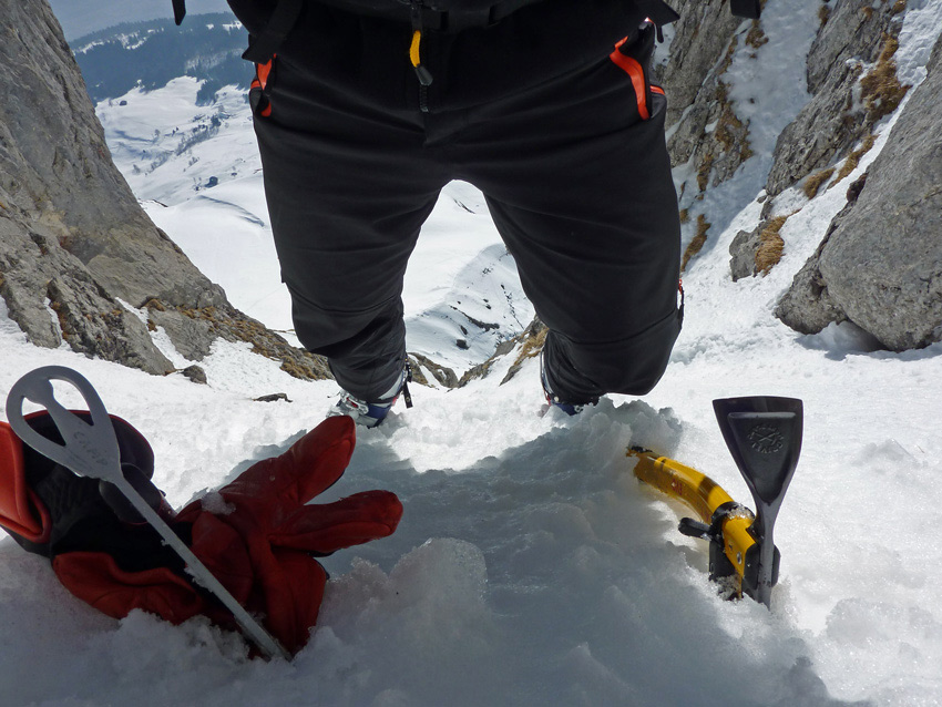 #5 Quatre Tête couloir SE : Dans la partie raide du couloir. Quatre Tête couloir SE : Dans la partie raide du couloir.