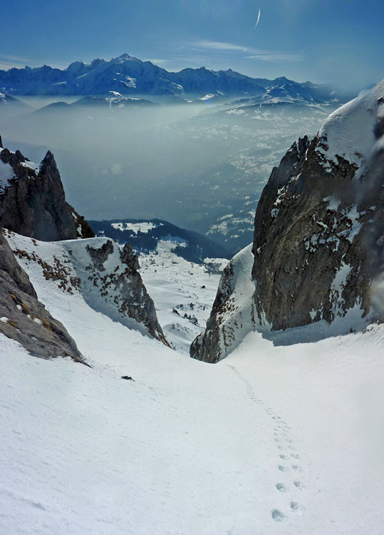 #6 Quatre Tête couloir SE : Sortie du couloir. Quatre Tête couloir SE : Sortie du couloir.