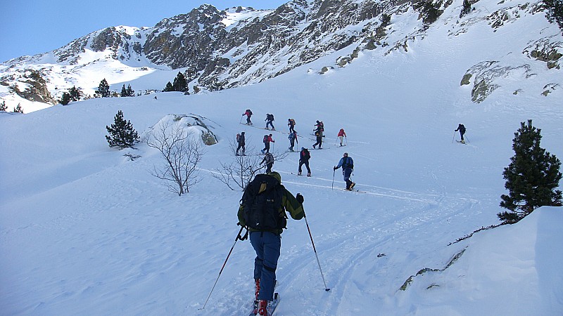 #4 Le Vallon de Juclar : En montant vers le barrage Le Vallon de Juclar : En montant vers le barrage
