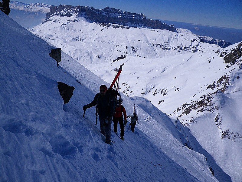 #6 Traversée pour rejoindre le dernier mur. Traversée pour rejoindre le dernier mur.