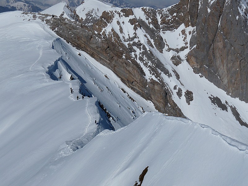 Crête Arre Sourins : Vue sur la crête et le couloir en contrebas