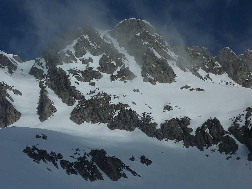 #1 Le Fort : Couloir Sud "occidental" du Fort ( au milieu) Le Fort : Couloir Sud "occidental" du Fort ( au milieu)