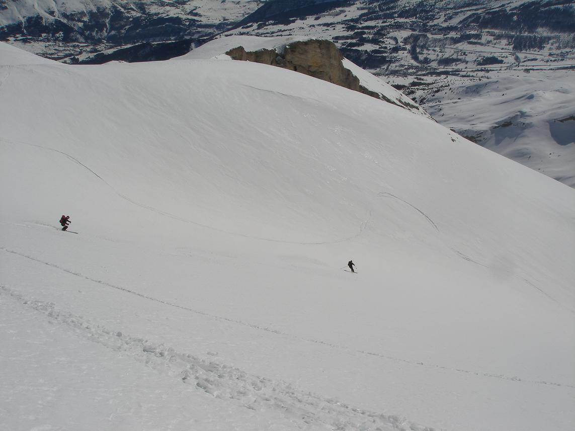 #13 moquette***** : grand ski!! moquette***** : grand ski!!